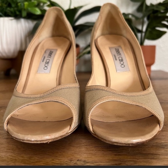 Jimmy Choo flax colored pumps - Picture 3 of 10